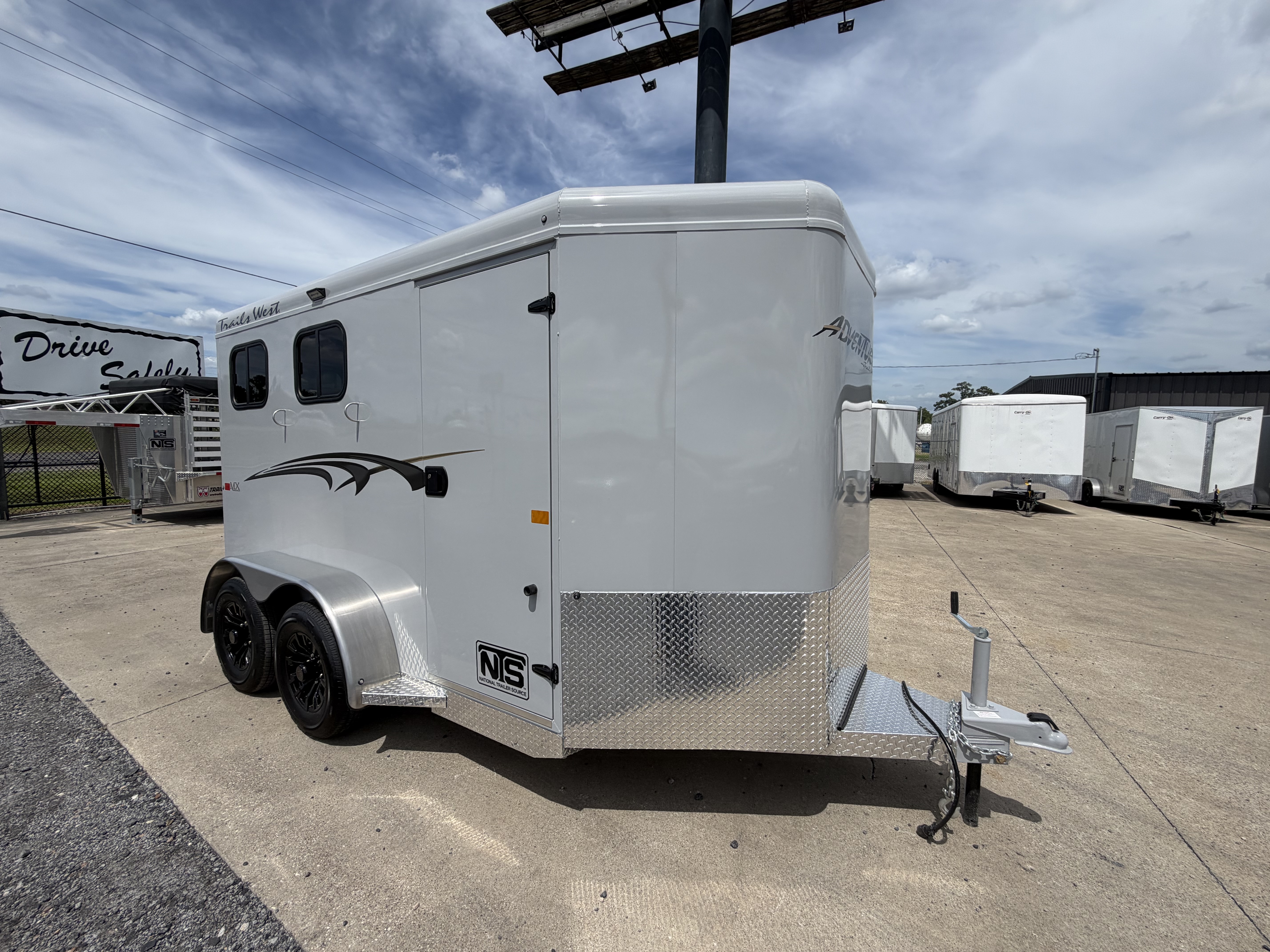 Trailer Photo 12