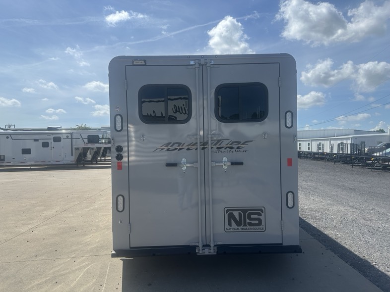 Trailer Photo 3